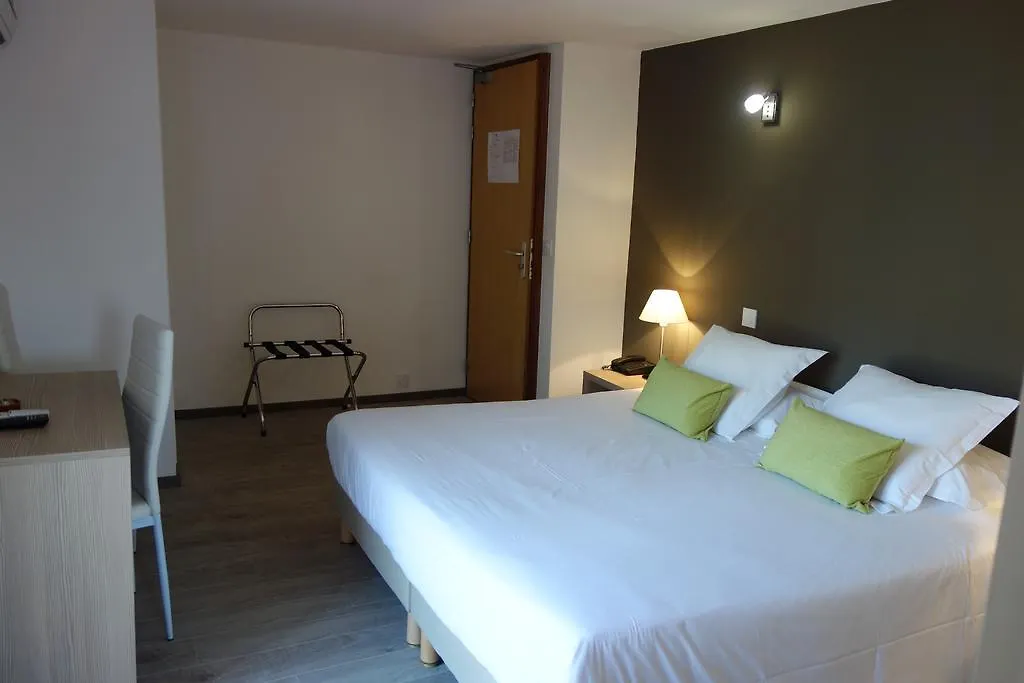 Hotel Le Prejoly Saint-Vallier-de-Thiey 2*,  France