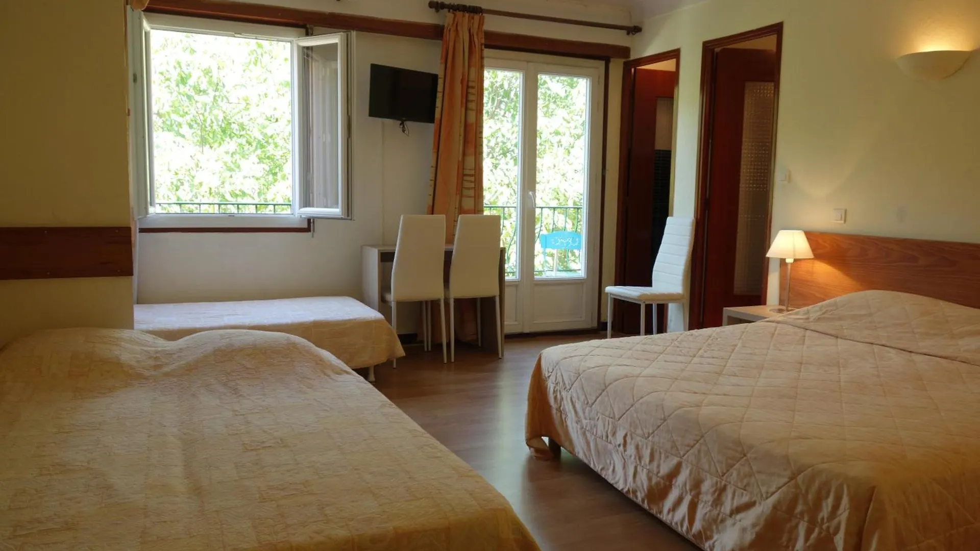 Hotel Le Prejoly Saint-Vallier-de-Thiey 2*,  France