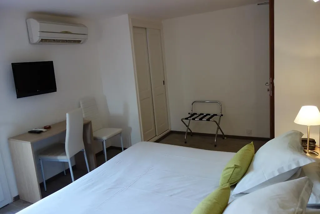 Hotel le Préjoly Saint-Vallier-de-Thiey 2*,  Franciaország